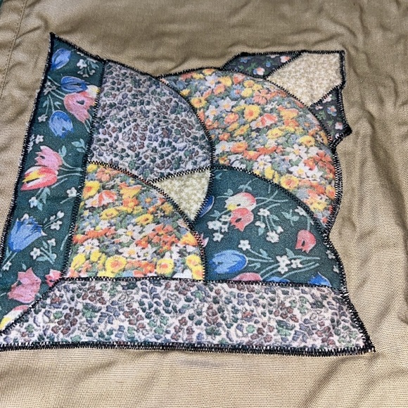 Vintage quilted book bag • monogrammed • leather • pockets• patchwork - Picture 4 of 8